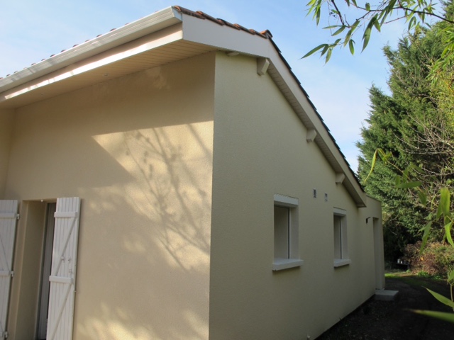 isotech-facade-accueil-2